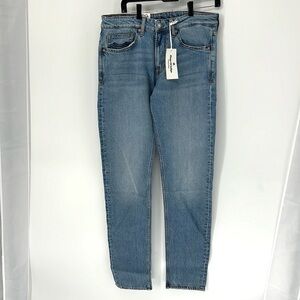 Kings of indigo NWT men’s Charles slim leg jeans 32X34